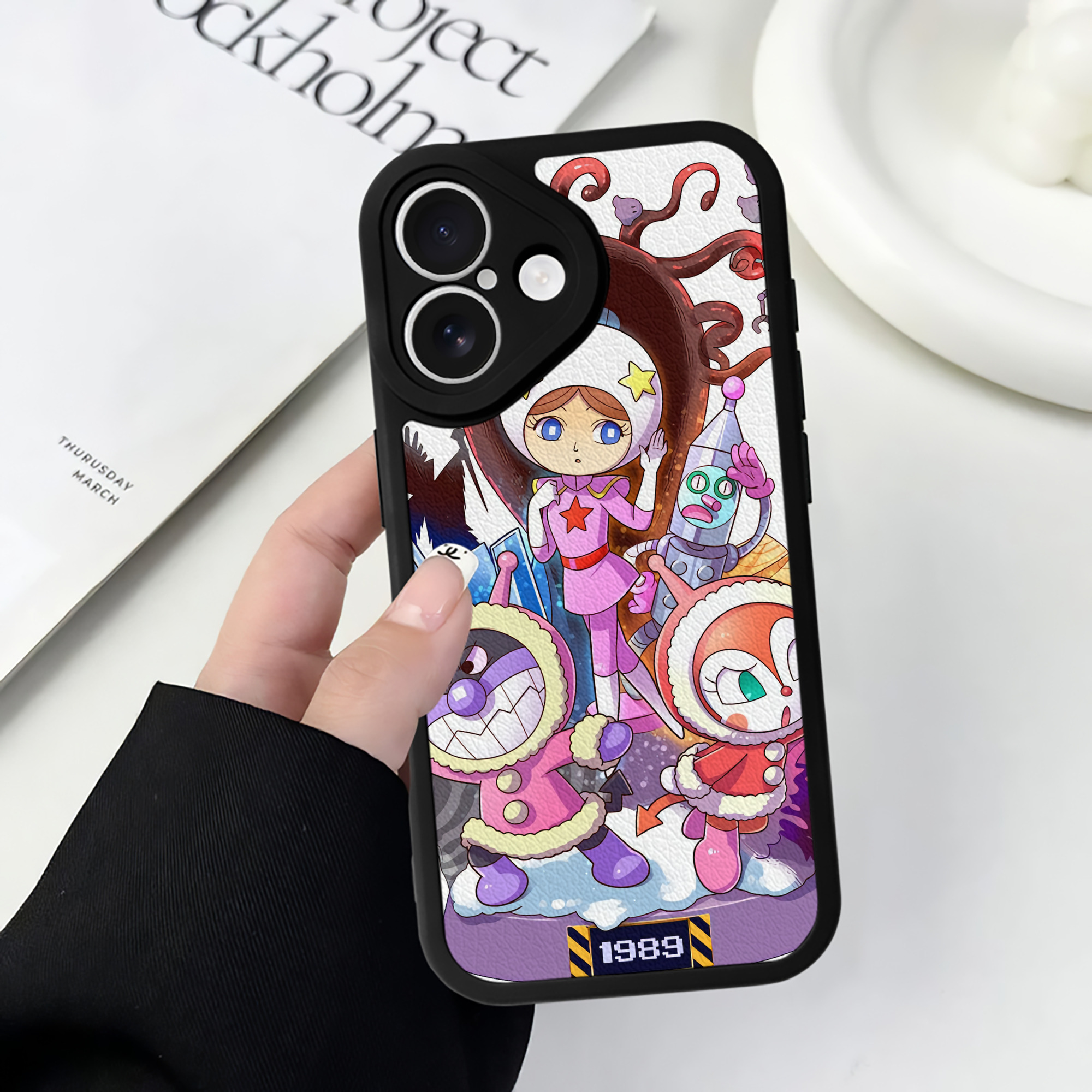 （画像用） アンパンマン Anpanman 【iPhone 16シリーズ対応】シリコンスマホケース（レザー調） 材質：シリコン